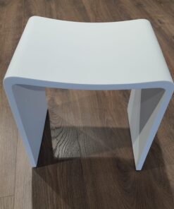 Alternative view of ספסל לאמבטיה מדגם סטול מקומר לבן